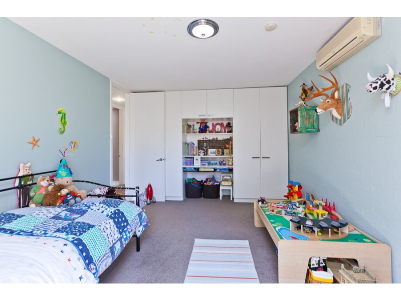 6 Freshwater Close, Claremont WA 6010