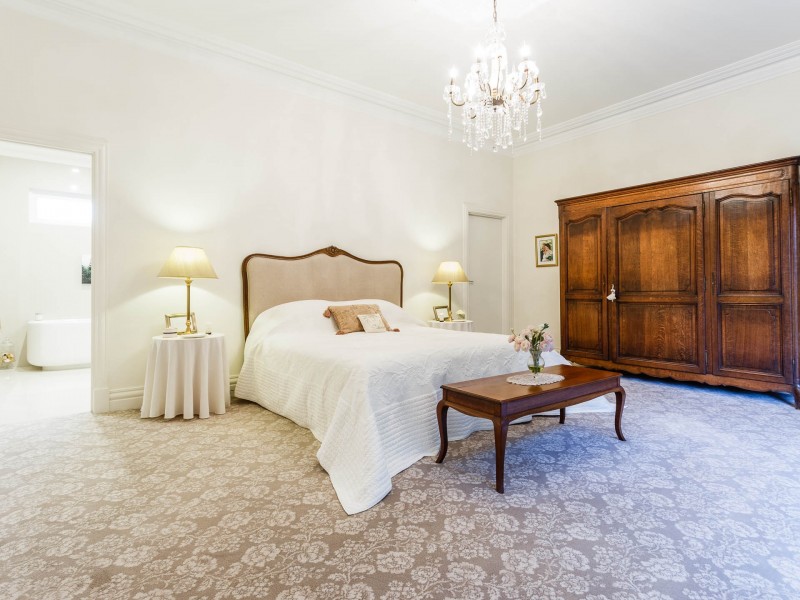 75 Mountjoy Road, Nedlands WA 6009