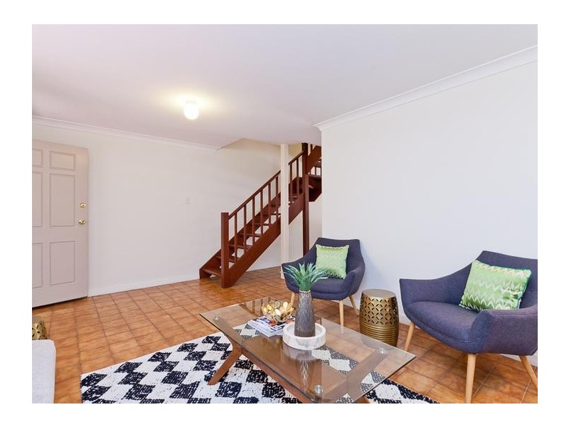 4/15 Cook Street, Crawley WA 6009