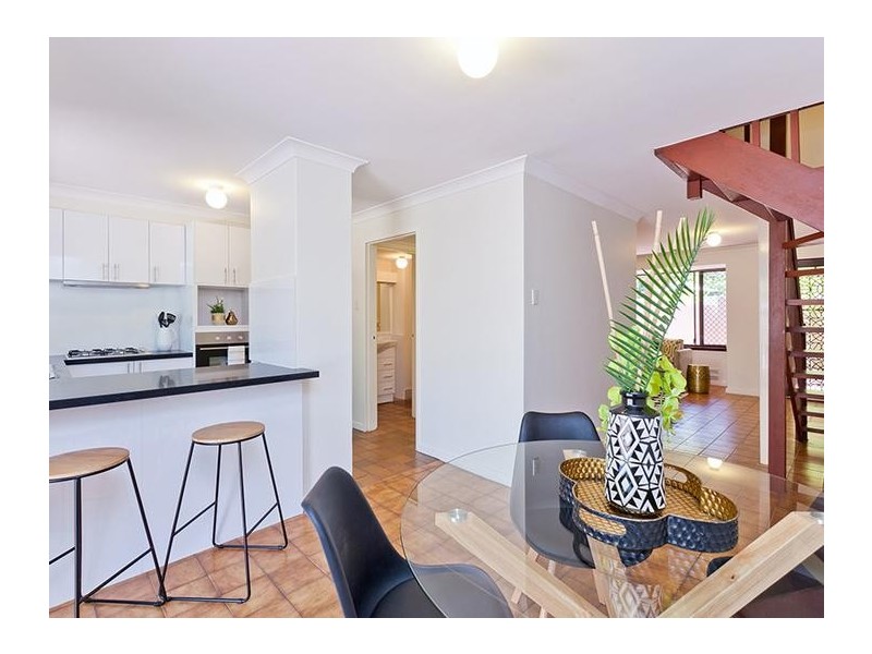 4/15 Cook Street, Crawley WA 6009