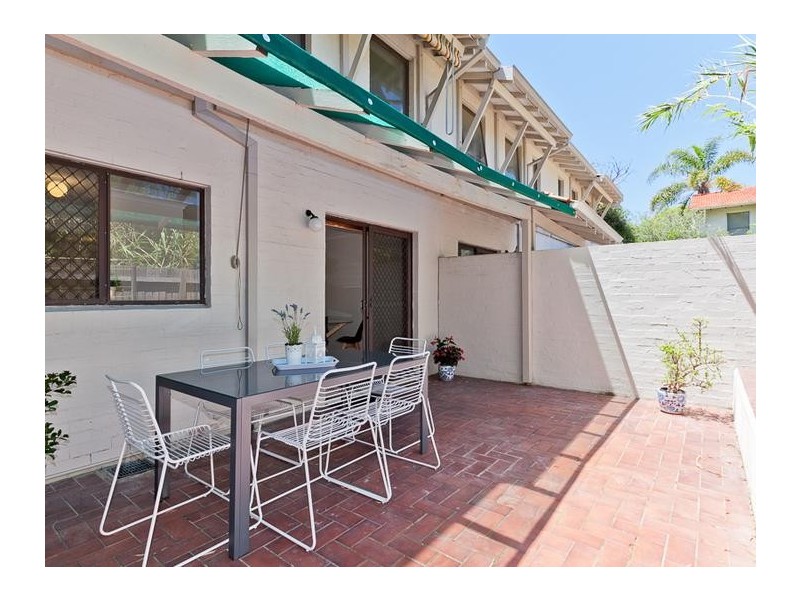 4/15 Cook Street, Crawley WA 6009