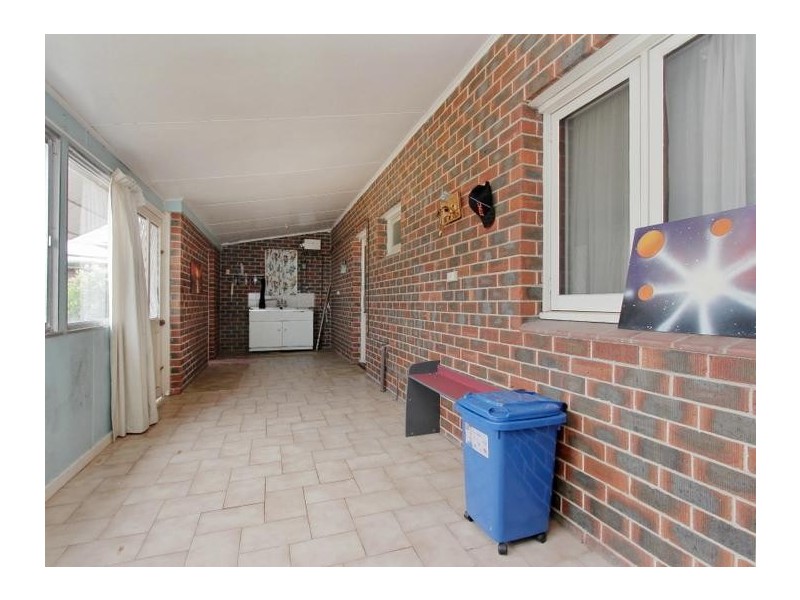 281 Grand Promenade, Dianella WA 6059