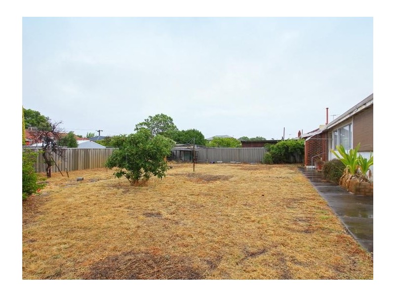 281 Grand Promenade, Dianella WA 6059