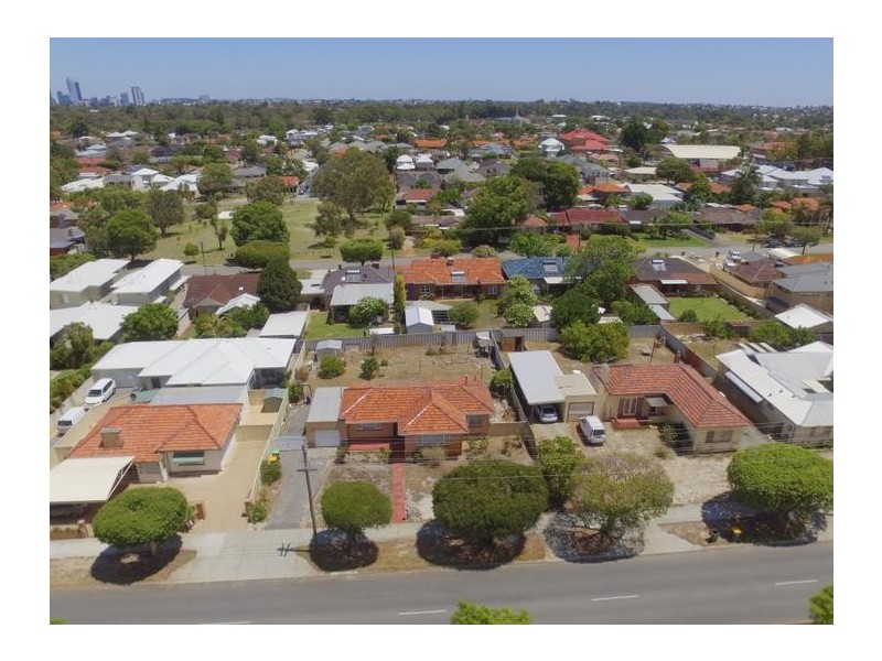 281 Grand Promenade, Dianella WA 6059