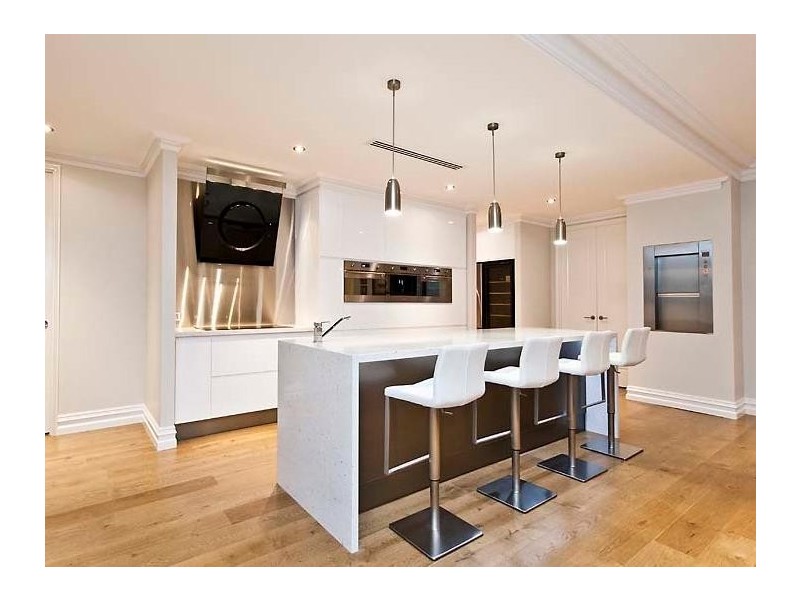 25 Circe Circle, Dalkeith WA 6009