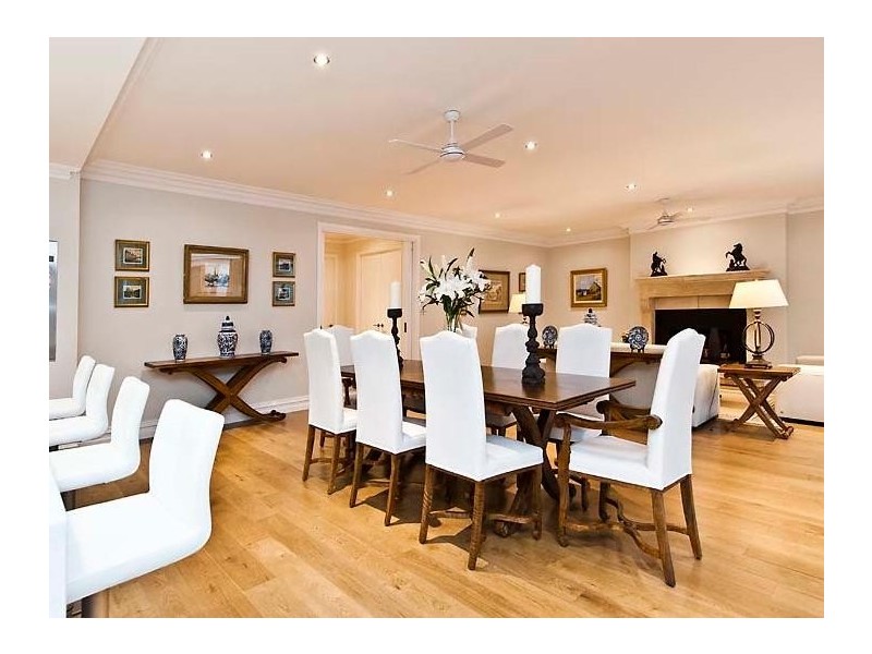 25 Circe Circle, Dalkeith WA 6009