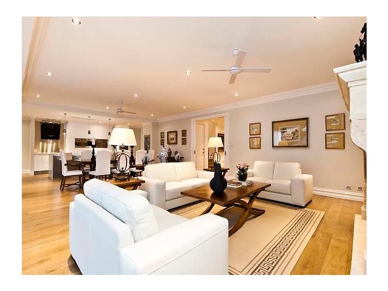 25 Circe Circle, Dalkeith WA 6009