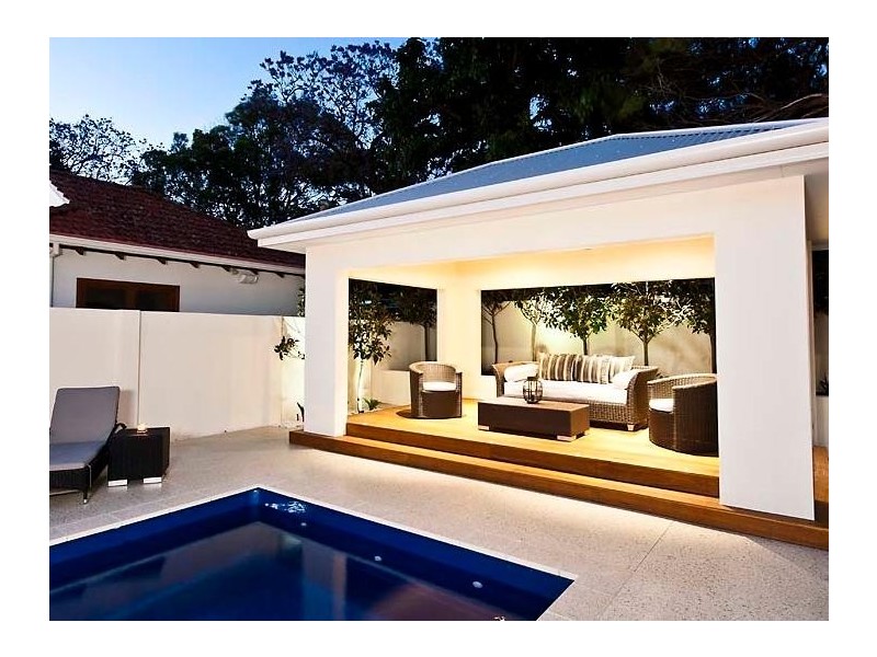 25 Circe Circle, Dalkeith WA 6009