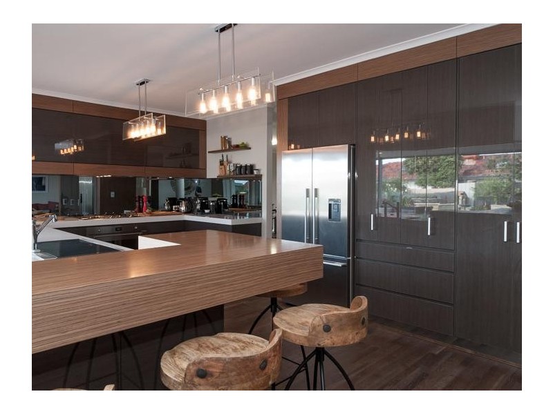 1A Woodhouse Road, East Fremantle WA 6158