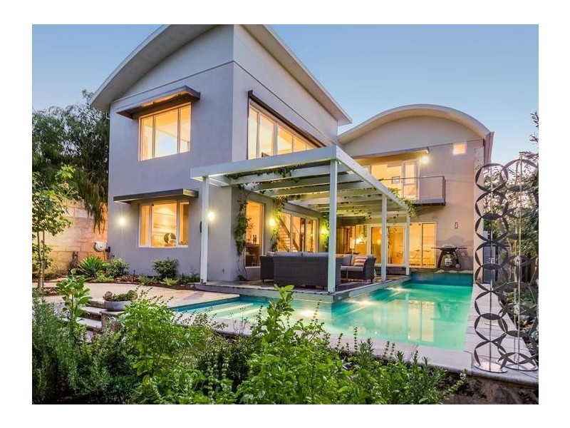 15 Garden Street, Swanbourne WA 6010