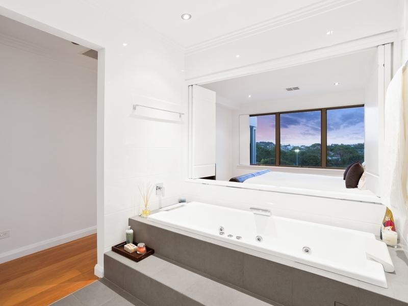 48 Locke Crescent, East Fremantle WA 6158