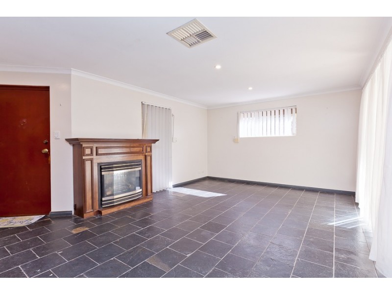 2 Juno Court, Kallaroo WA 6025