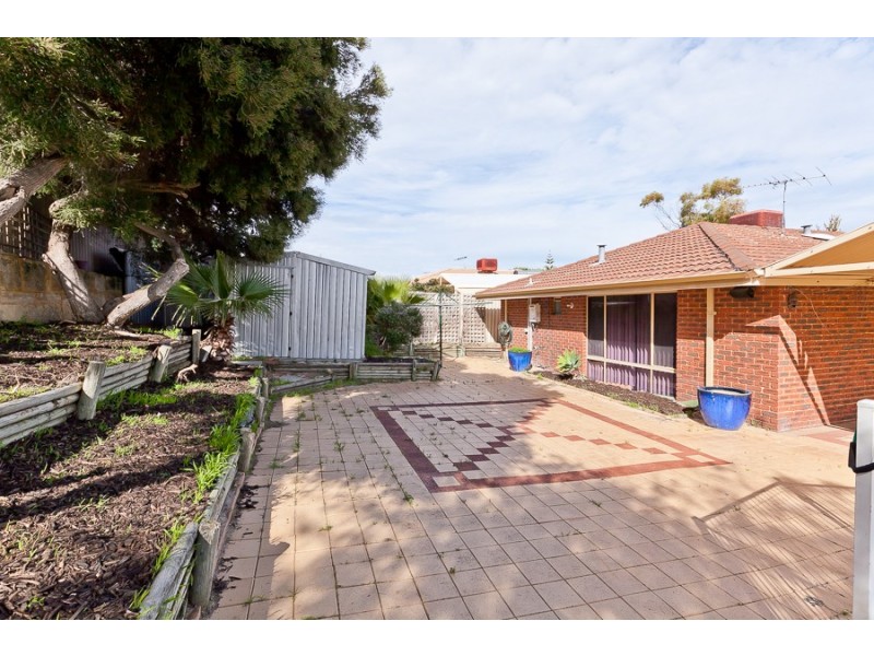 2 Juno Court, Kallaroo WA 6025