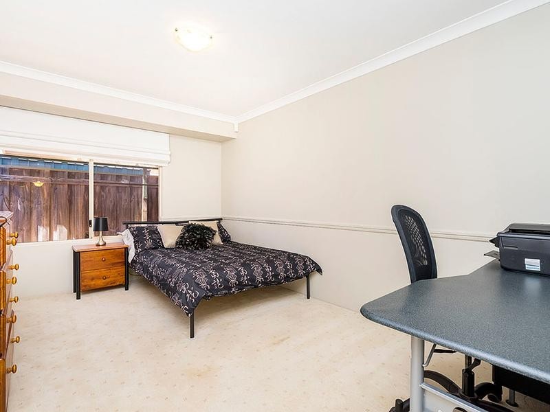 10 St Pierre Circuit, Currambine WA 6028