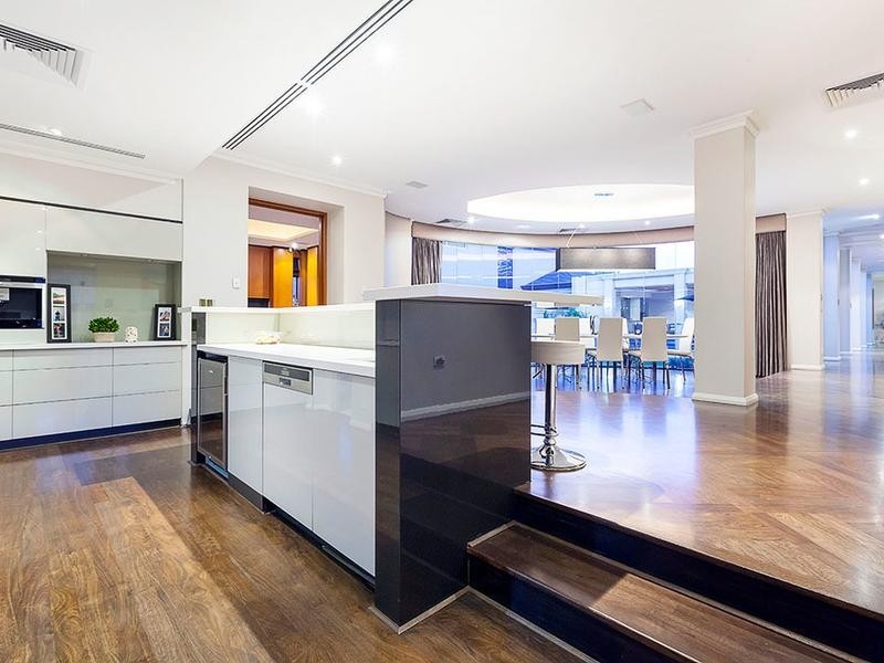 38 Hobbs Avenue, Dalkeith WA 6009