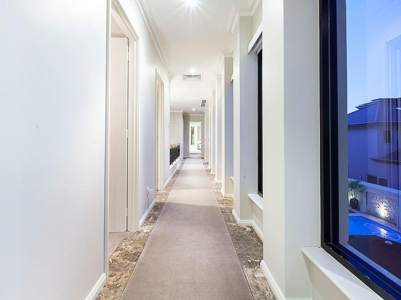 38 Hobbs Avenue, Dalkeith WA 6009