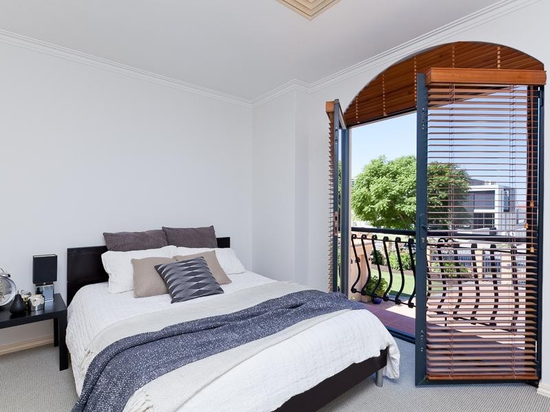 41 The Avenue, Nedlands WA 6009