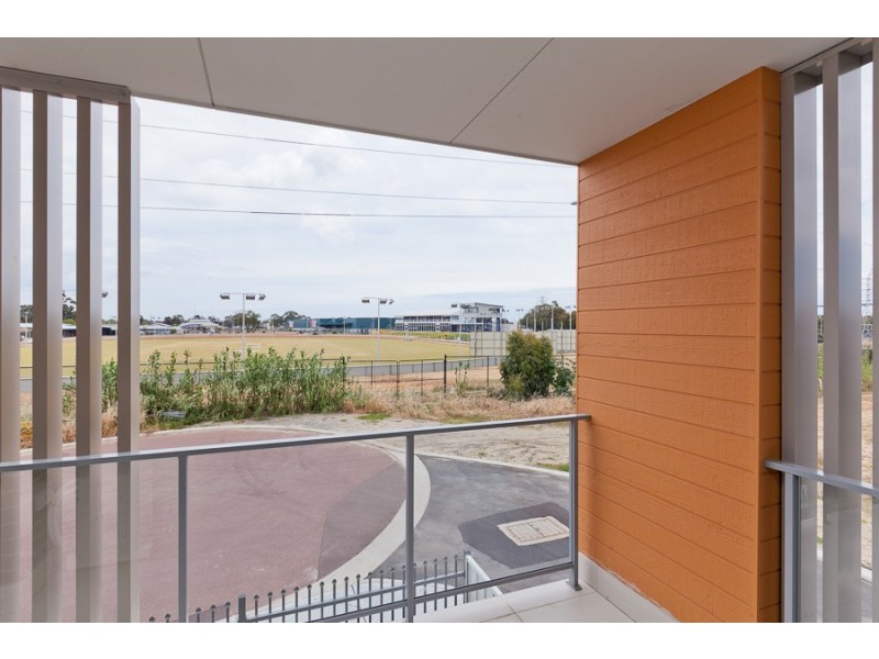 33/16 Grey Street, Cannington WA 6107