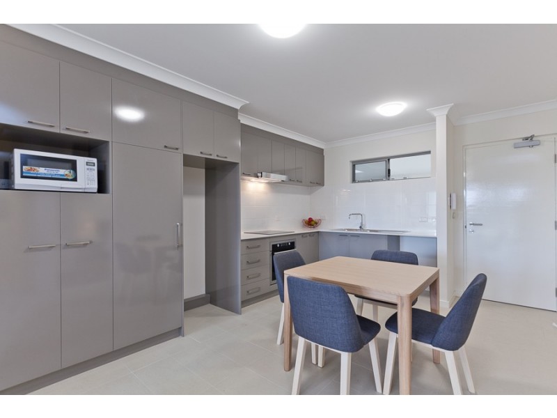 62/16 Grey Street, Cannington WA 6107