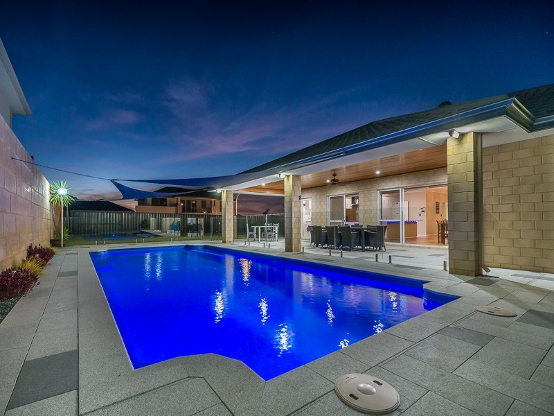 2 Anneen Link, Landsdale WA 6065