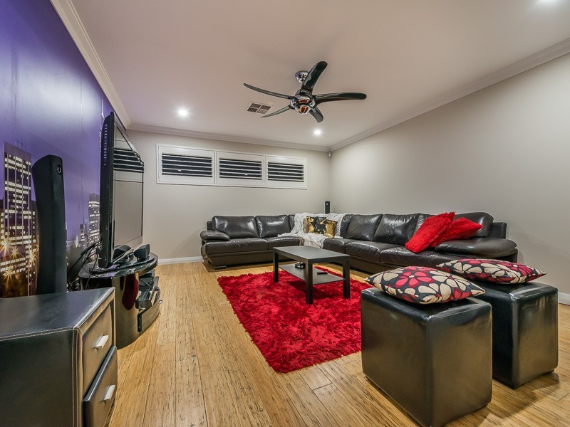 2 Anneen Link, Landsdale WA 6065