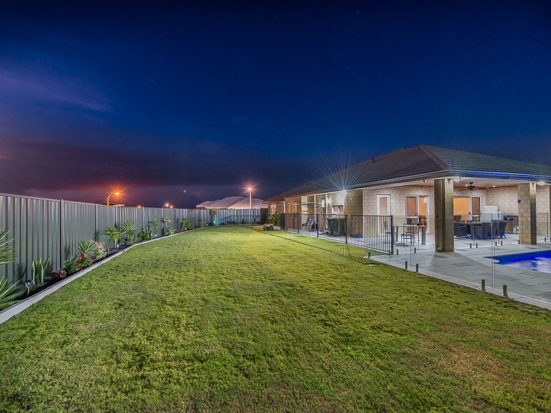 2 Anneen Link, Landsdale WA 6065