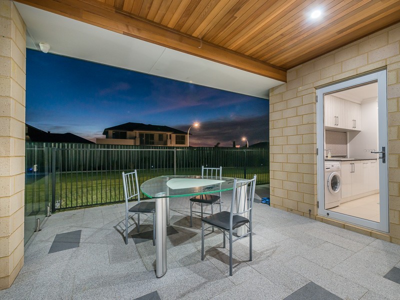 2 Anneen Link, Landsdale WA 6065