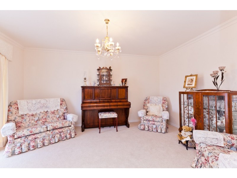 97a Walter Road East, Bassendean WA 6054