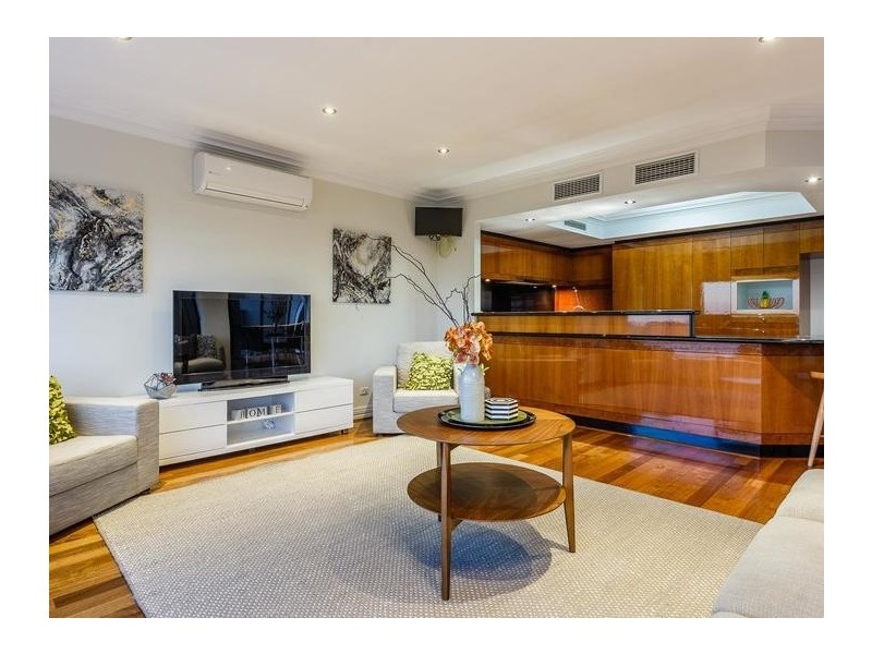 10 Helpman Close, Mosman Park WA 6012