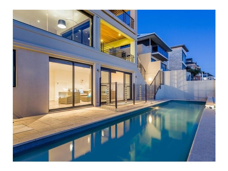 10 Helpman Close, Mosman Park WA 6012