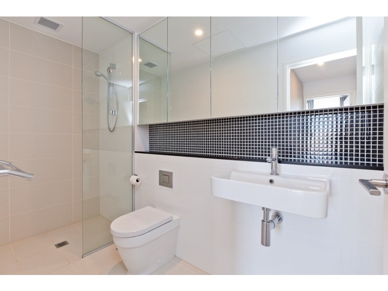 512/15 Roydhouse Street, Subiaco WA 6008