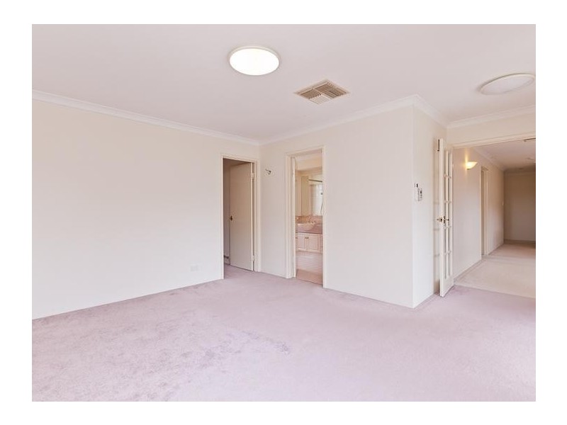 9 Lambeth Mews, Mount Claremont WA 6010