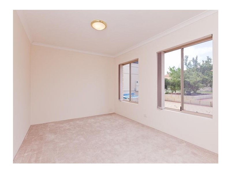 9 Lambeth Mews, Mount Claremont WA 6010