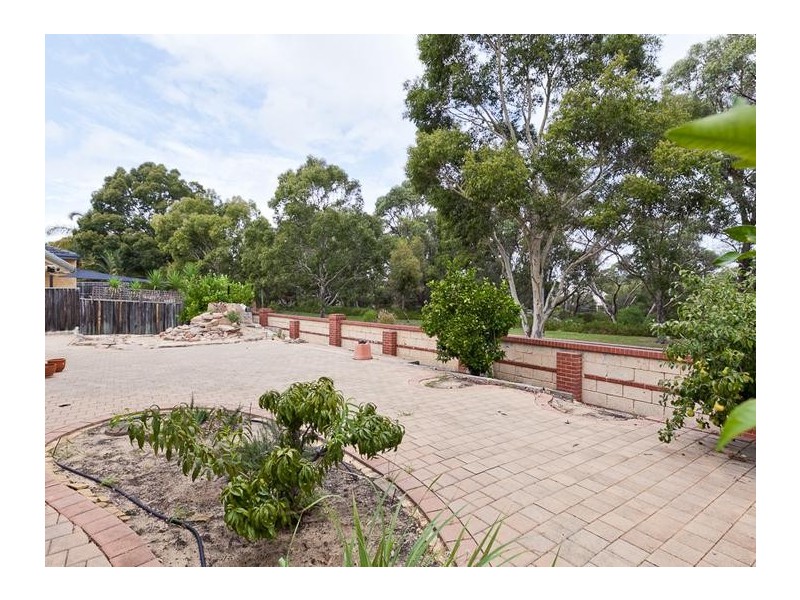 9 Lambeth Mews, Mount Claremont WA 6010