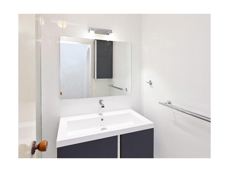 2/15 Forrest Street, Subiaco WA 6008