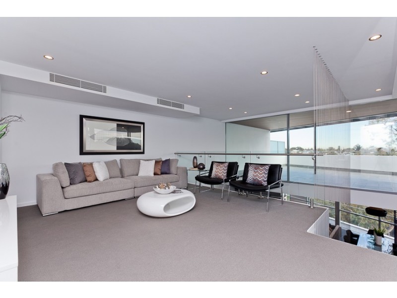 154/2 Milyarm Rise, Swanbourne WA 6010