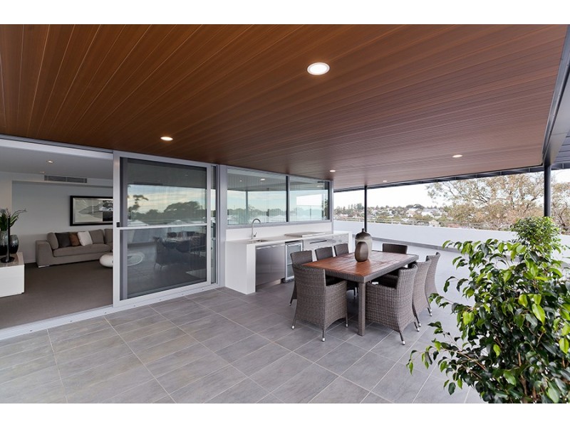 154/2 Milyarm Rise, Swanbourne WA 6010