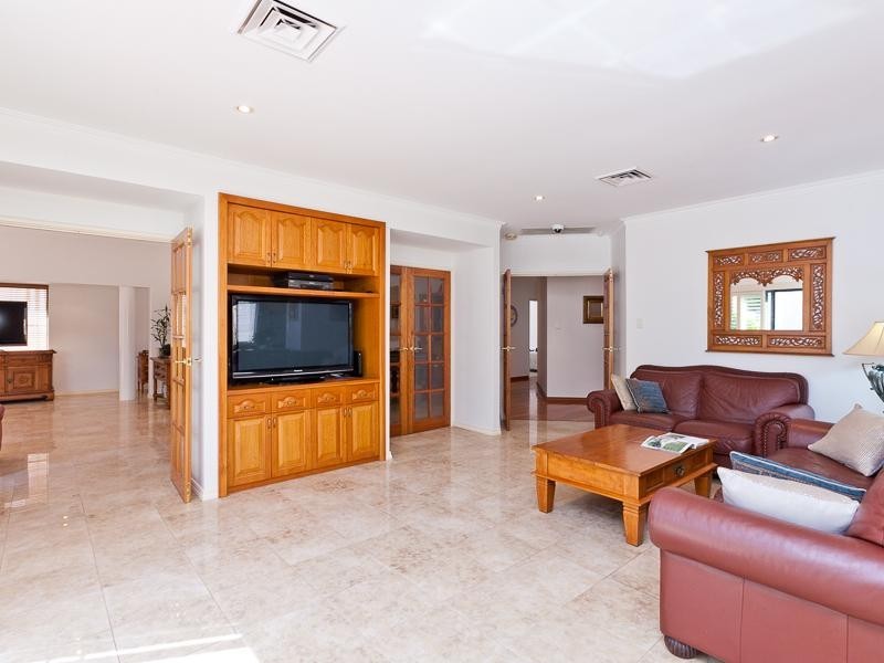 41 The Avenue, Nedlands WA 6009