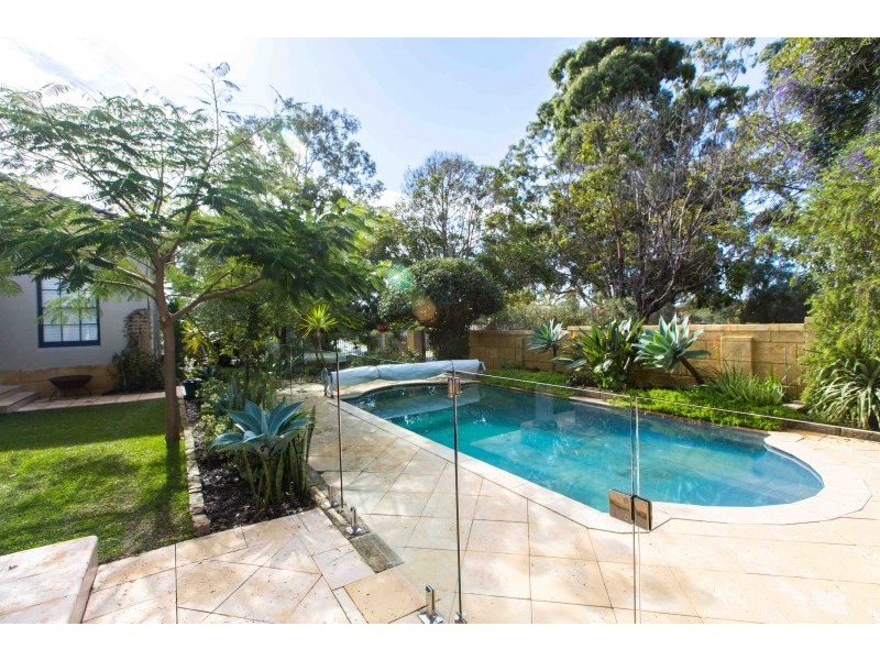 149 Adelma Road, Dalkeith WA 6009