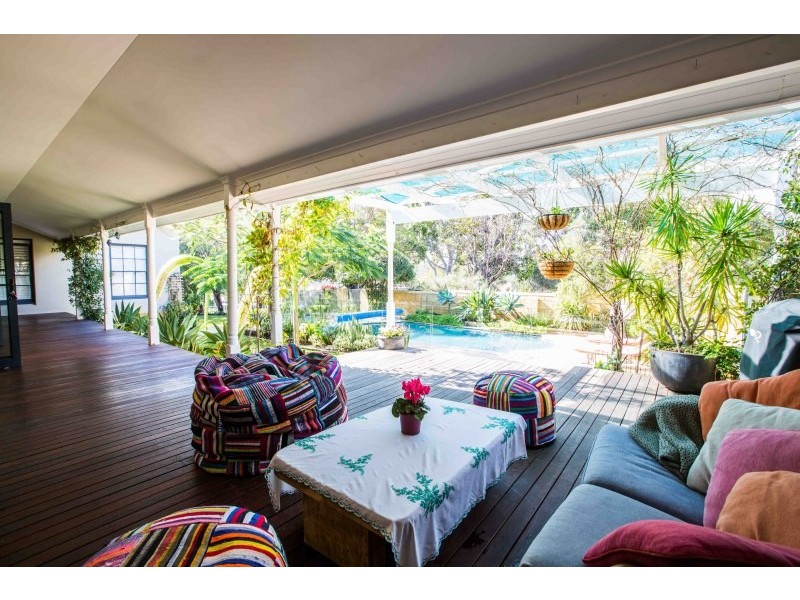 149 Adelma Road, Dalkeith WA 6009