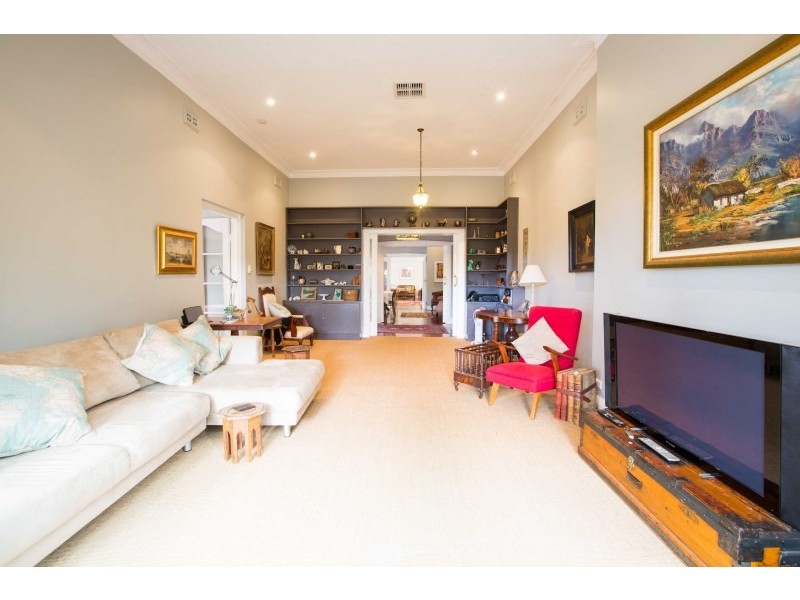 149 Adelma Road, Dalkeith WA 6009