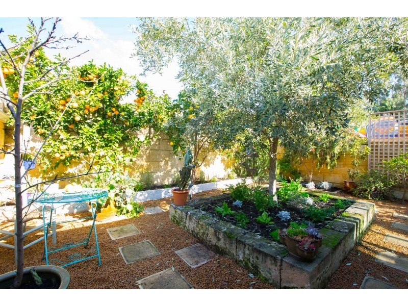 149 Adelma Road, Dalkeith WA 6009