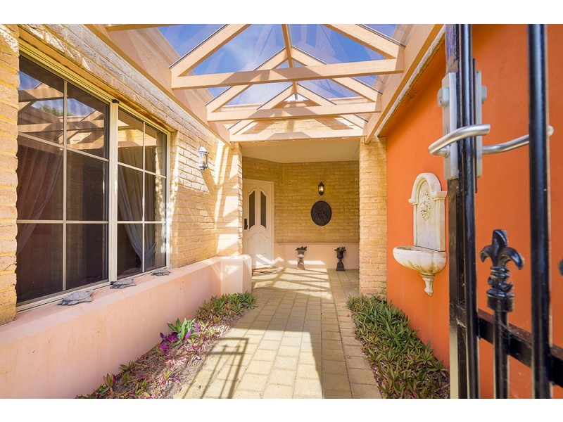 53 Somerset Crescent, Mosman Park WA 6012