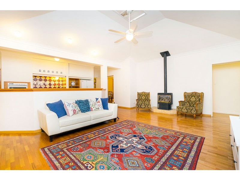 53 Somerset Crescent, Mosman Park WA 6012