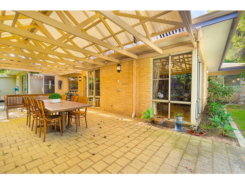 53 Somerset Crescent, Mosman Park WA 6012