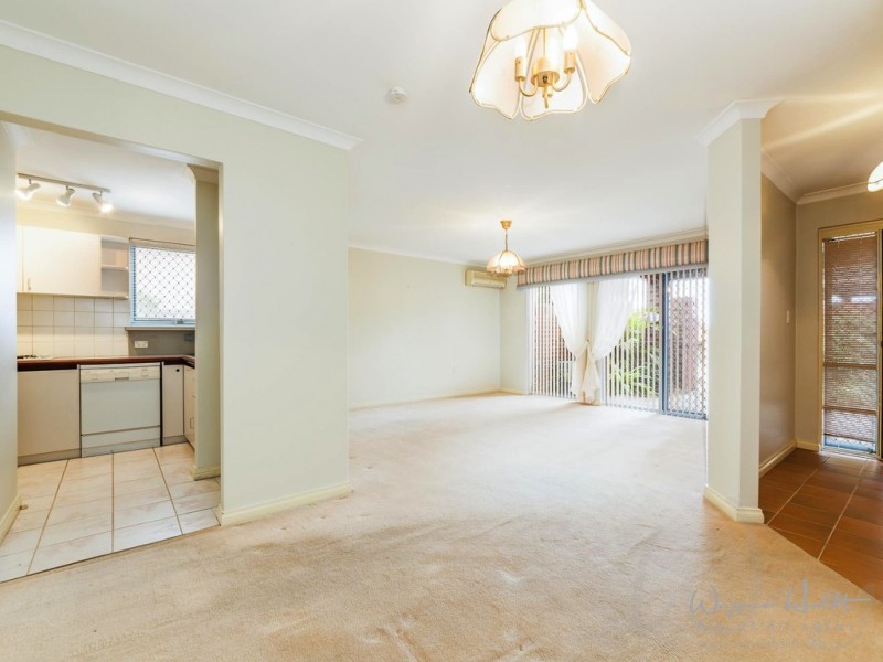 2/87 Glanton Way, Dianella WA 6059