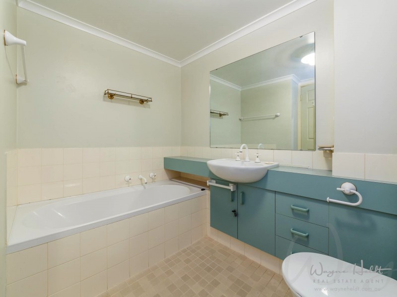 2/87 Glanton Way, Dianella WA 6059