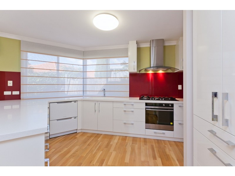 2/28 Odin Road, Innaloo WA 6018