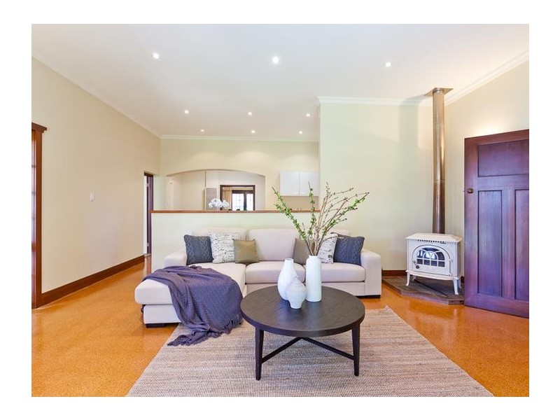 18 Tyrell Street, Nedlands WA 6009