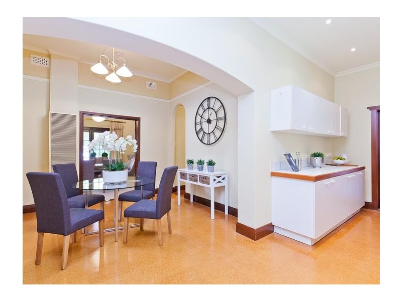 18 Tyrell Street, Nedlands WA 6009